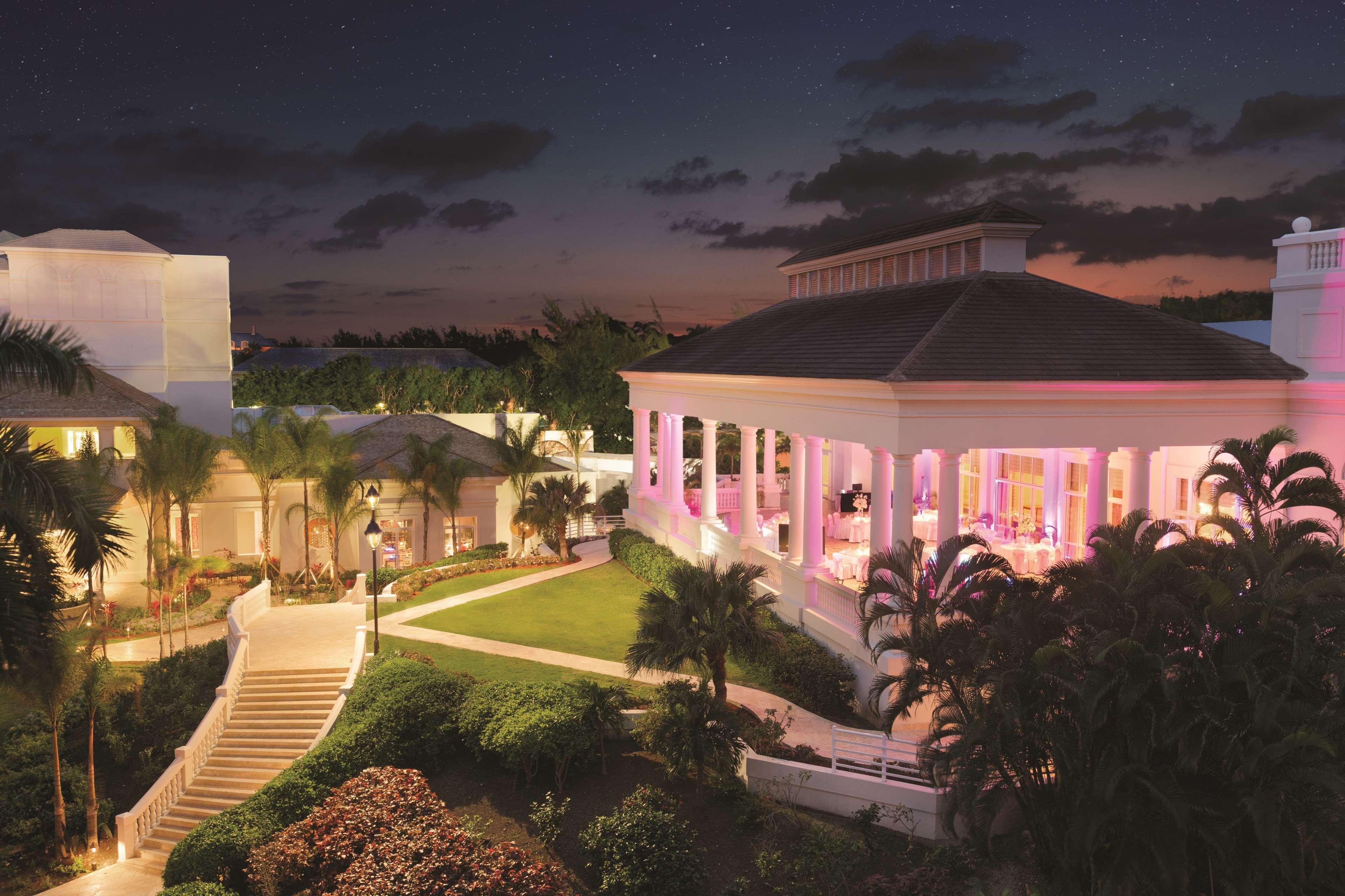 Hyatt Ziva Rose Hall Montego Bay Exterior foto